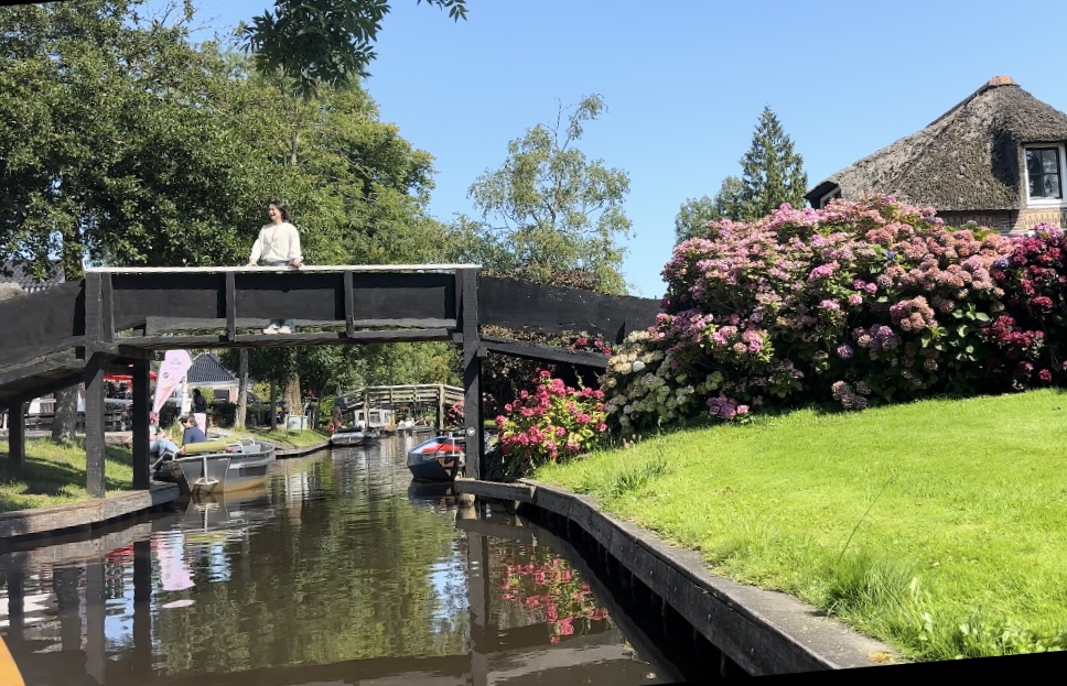 176 bridges giethoorn