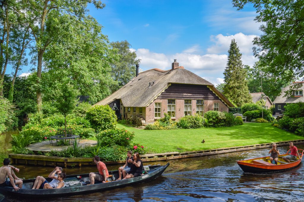 giethoorn located