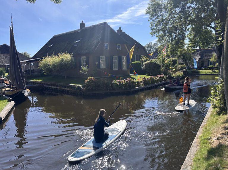 sup in giethoorn