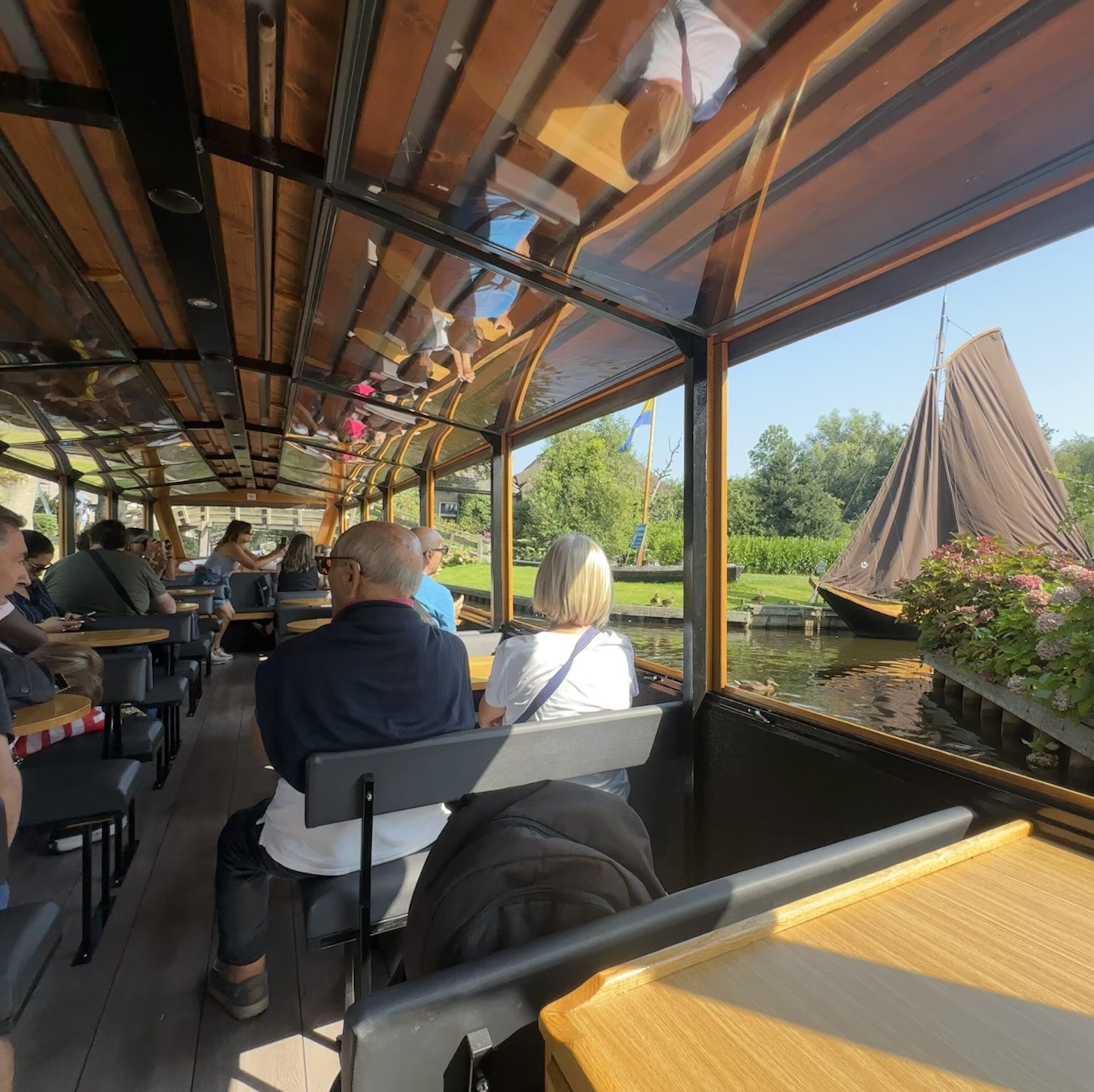 Salon cruise giethoorn